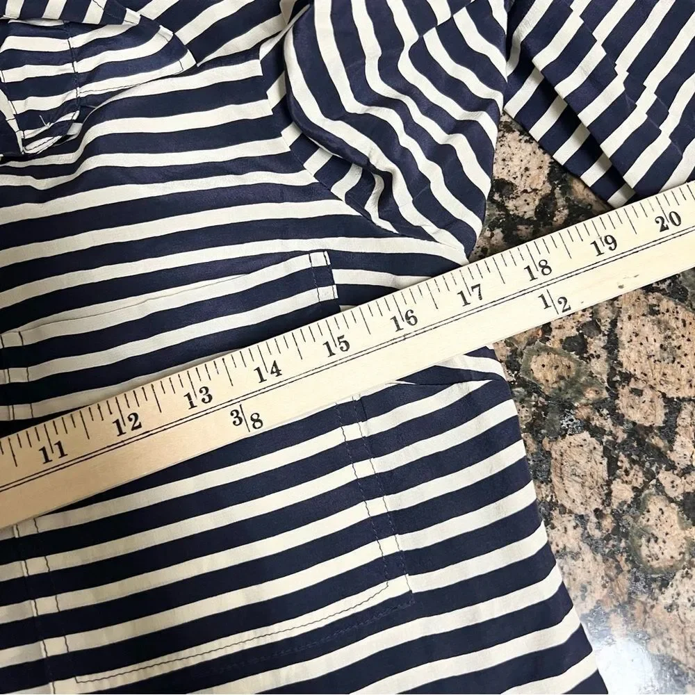 J. Crew Womens Size 0 Navy Cream Striped 100% Silk The Boy Shirt Button Down